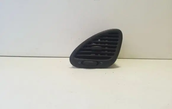 Dashboard side air vent grill/cover trim