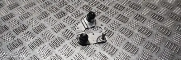 Porsche Macan (95B) ABS pump bracket 95B614235