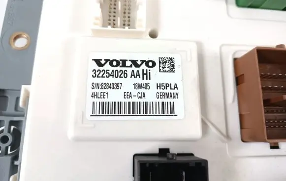 Volvo V60 Other control units/modules 32254026
