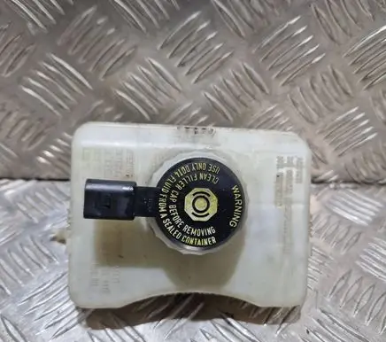 Audi A4 S4 B8 8K Brake fluid reservoir 8K0611301A