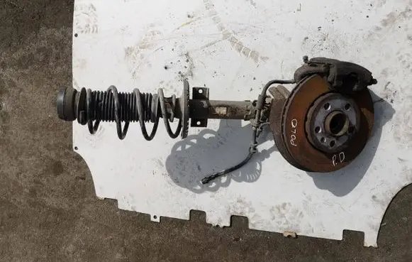 Volkswagen Polo V 6R Front shock absorber/damper 6R0413031C