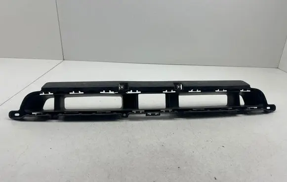 Jeep Renegade Front bumper lower grill 735676893