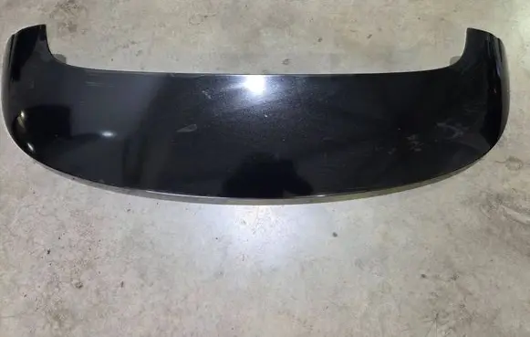 Tailgate/trunk spoiler