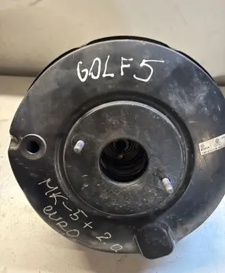 Volkswagen Golf V Brake booster 0204051358 1K1614105AQ