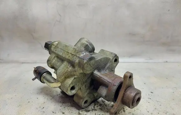 Renault Scenic I Power steering pump 7700417308