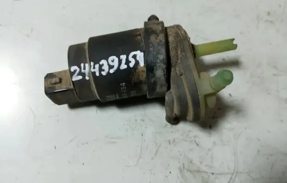 Opel Zafira B Windscreen/windshield washer pump 24439254