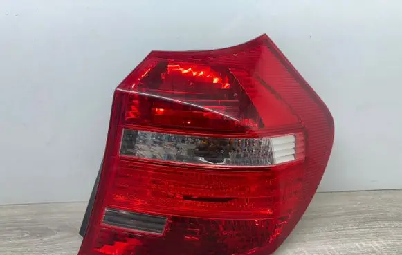BMW 1 E81 E87 Rear/tail lights 7164956