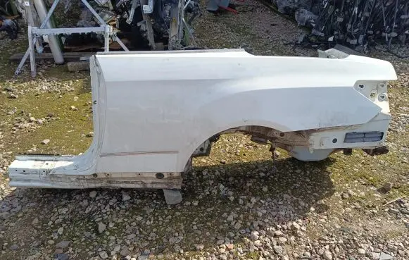 Mercedes-Benz E A207 Rear quarter panel 