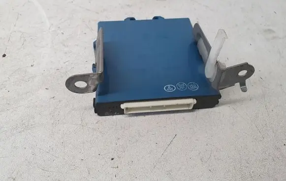 Toyota Prius (XW20) Other control units/modules 8961847011 1238000100