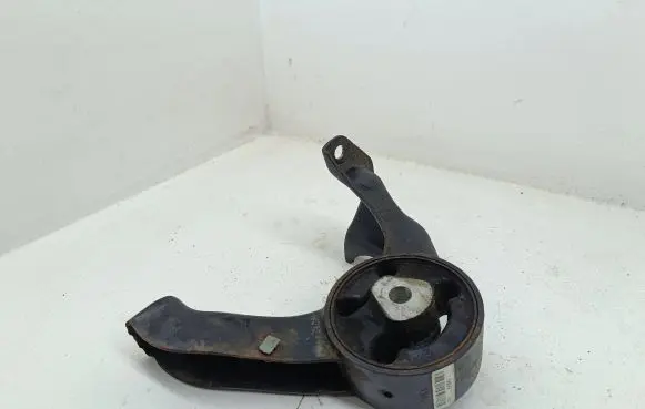 Dodge Caliber Engine mount bracket 586AF 13401 1620