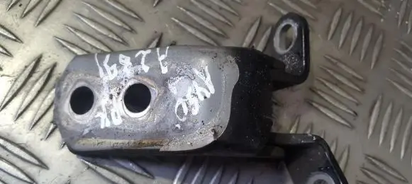 Toyota Aygo AB10 Front door upper hinge ES922206