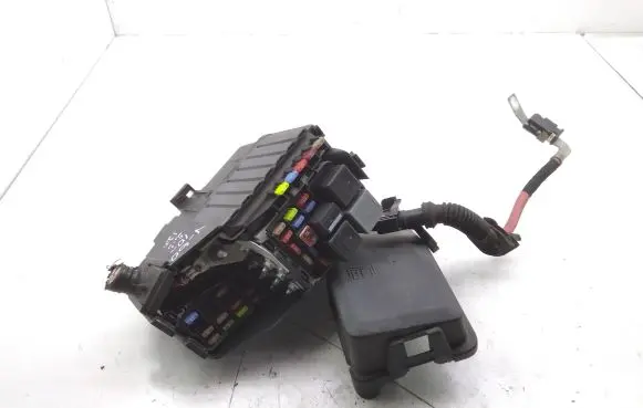 Volvo V60 Fuse module