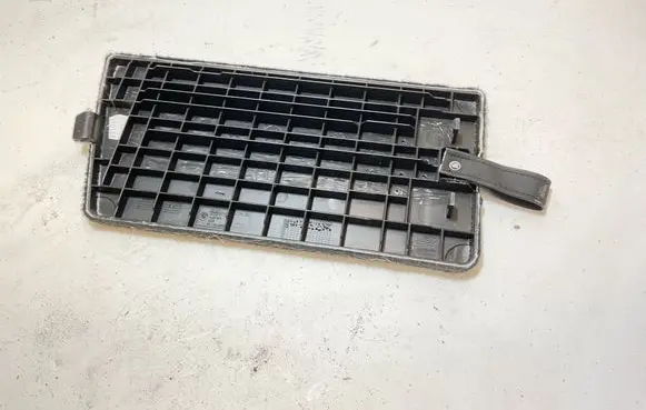 BMW 3 G20 G21 Trunk/boot lower side trim panel 52107015 5147