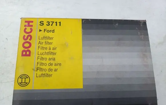 Ford Fiesta Air filter PC2142E