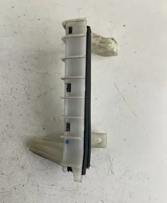 Jeep Grand Cherokee Rear door windshield rail 58915