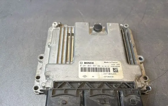 Renault Trafic III (X82) Engine control unit/module 237106626R