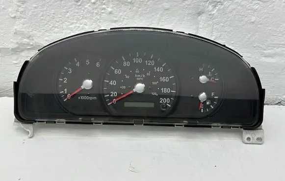 Speedometer (instrument cluster)