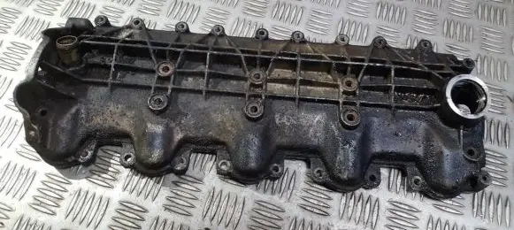 Renault Laguna I Rocker cam cover 7700862557