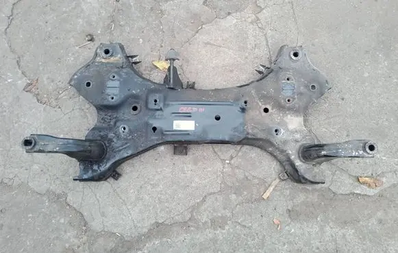 KIA Ceed Front axle beam 62401-J7AB0
