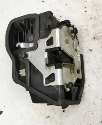 Mini Cooper Countryman R60 Rear door lock 7318417 11200R