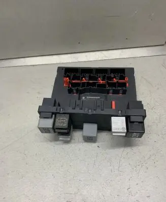Volkswagen PASSAT B6 Comfort/convenience module 3C0937049E
