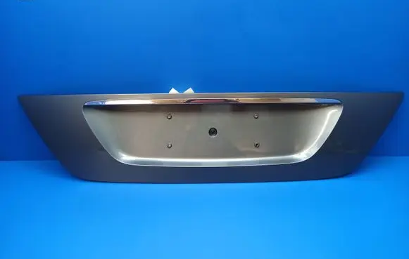 Mercedes-Benz E W211 Tailgate trim 2117500237 SP5314
