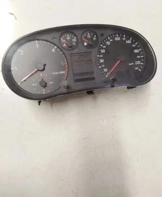 Audi A3 S3 8L Speedometer (instrument cluster) 8L0919860