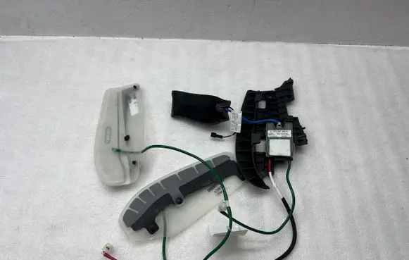 Porsche Macan (95B) Seat adjustment motor 7P5882771 7P5881073B 7P5881643A