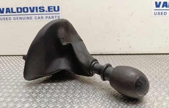 Renault Trafic III (X82) Gear lever shifter trim leather/knob 8200292310 8200188577