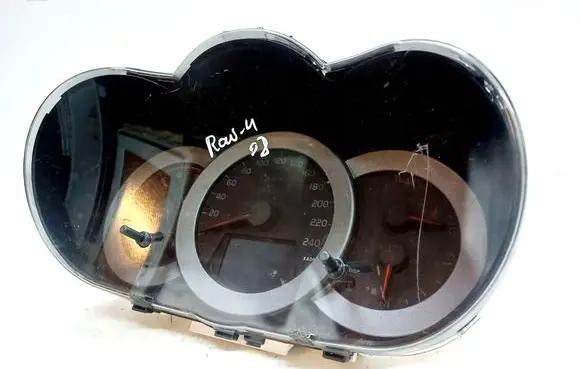 Toyota RAV 4 (XA30) Speedometer (instrument cluster) 8380042D03