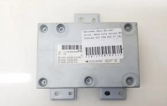 Mercedes-Benz ML W164 Head unit multimedia control A2049005704