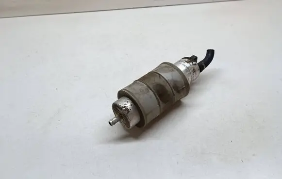 BMW X5 E53 Fuel injection high pressure pump 6767383 16146767383