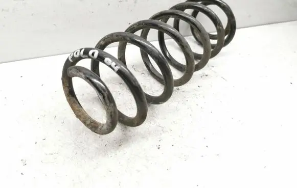Volkswagen Polo Rear coil spring