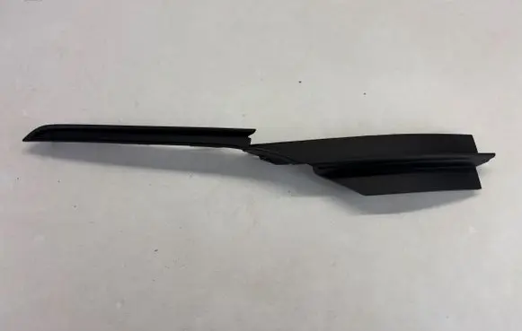 Volkswagen Golf VII Front bumper lower grill 5G0853665L K3226