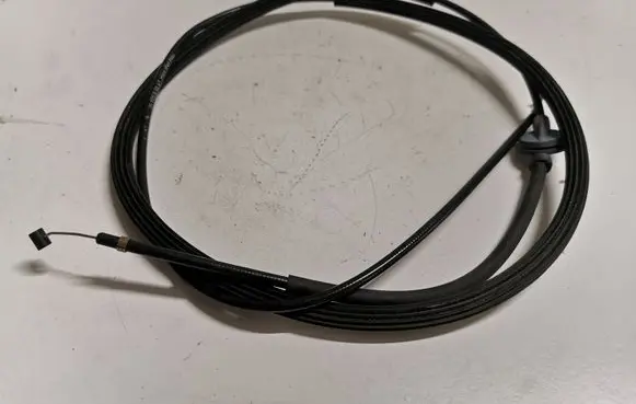 Engine bonnet/hood lock release cable