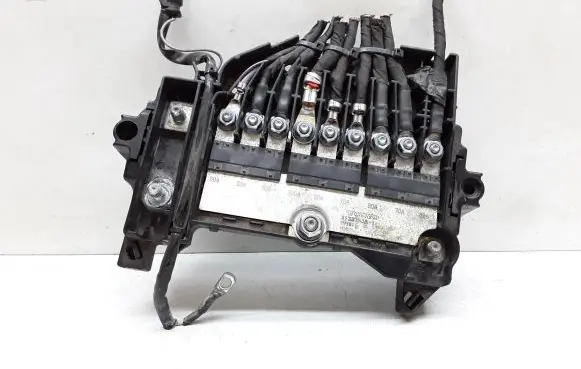 Volvo V40 Fuse module 30659192 31337535