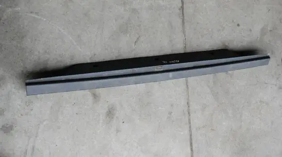 Mitsubishi Pajero Sill 170KM