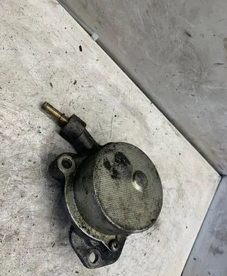 Peugeot 406 Vacuum pump 72266601H