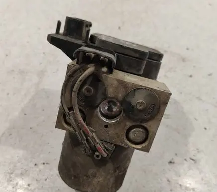 Peugeot 607 ABS Pump 9632838580 02870944185