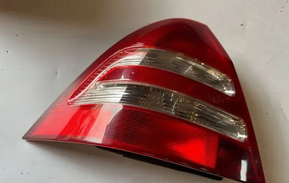 Mercedes-Benz C W203 Rear/tail lights 2038200164