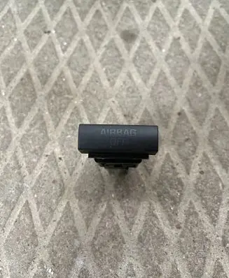 Skoda Octavia Mk2 (1Z) Passenger airbag on/off switch 1Z0919235B