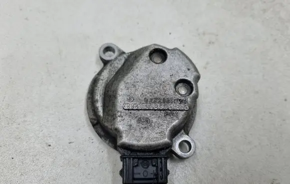 Camshaft position sensor