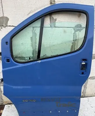 Renault Trafic II (X83) Front door