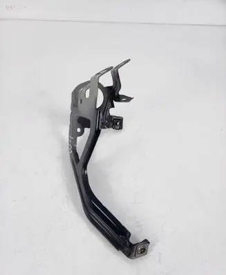 BMW 5 F10 F11 Fender mounting bracket