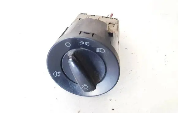 Skoda Roomster (5J) Light switch 8b0941531b k26274