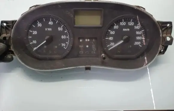 Dacia Logan I Speedometer (instrument cluster) P8200377202