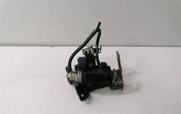 BMW 5 F10 F11 Turbo solenoid valve 7595374