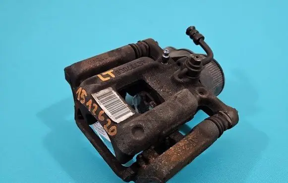 Opel Astra L Rear brake caliper 9819059380 IMPRK1512620