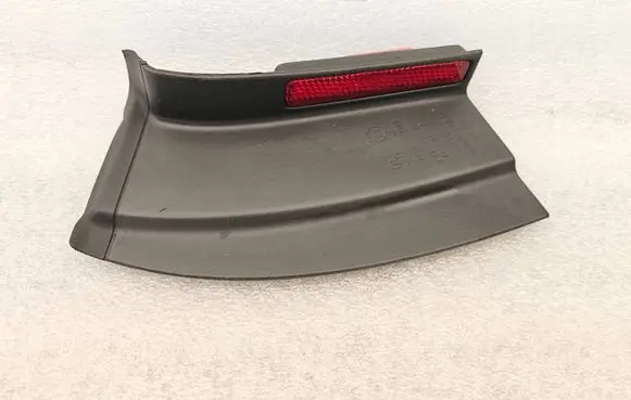 Volkswagen PASSAT B6 Rear tail light reflector 3C9945099A 3C9945311A 27459005