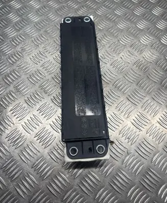 Maserati Ghibli Knee airbag 34118286 06700338880 00007